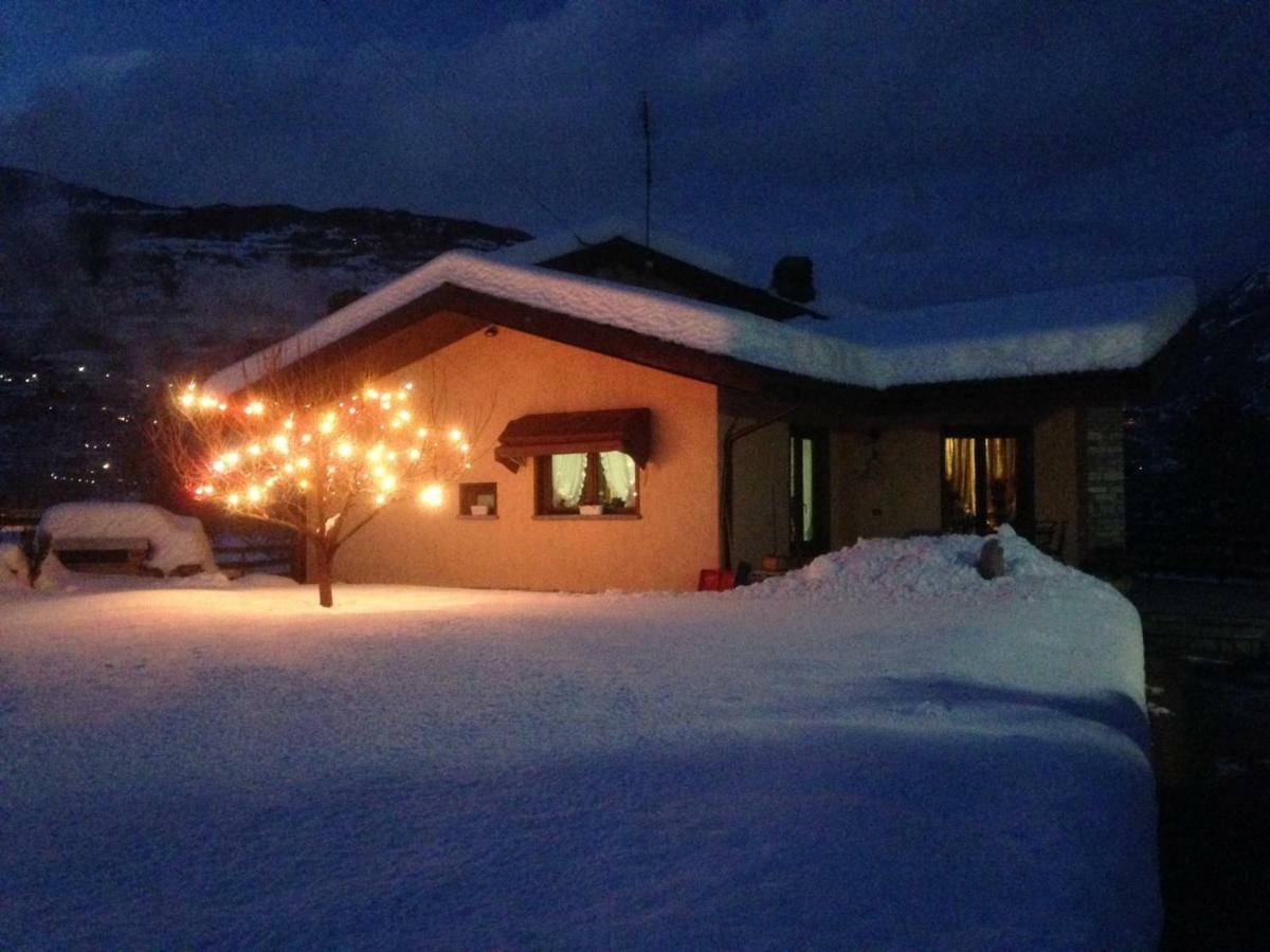 Apartmán Casa Di Tia Aosta Exteriér fotografie